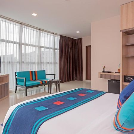 Champa Central Hotel Мале Екстер'єр фото