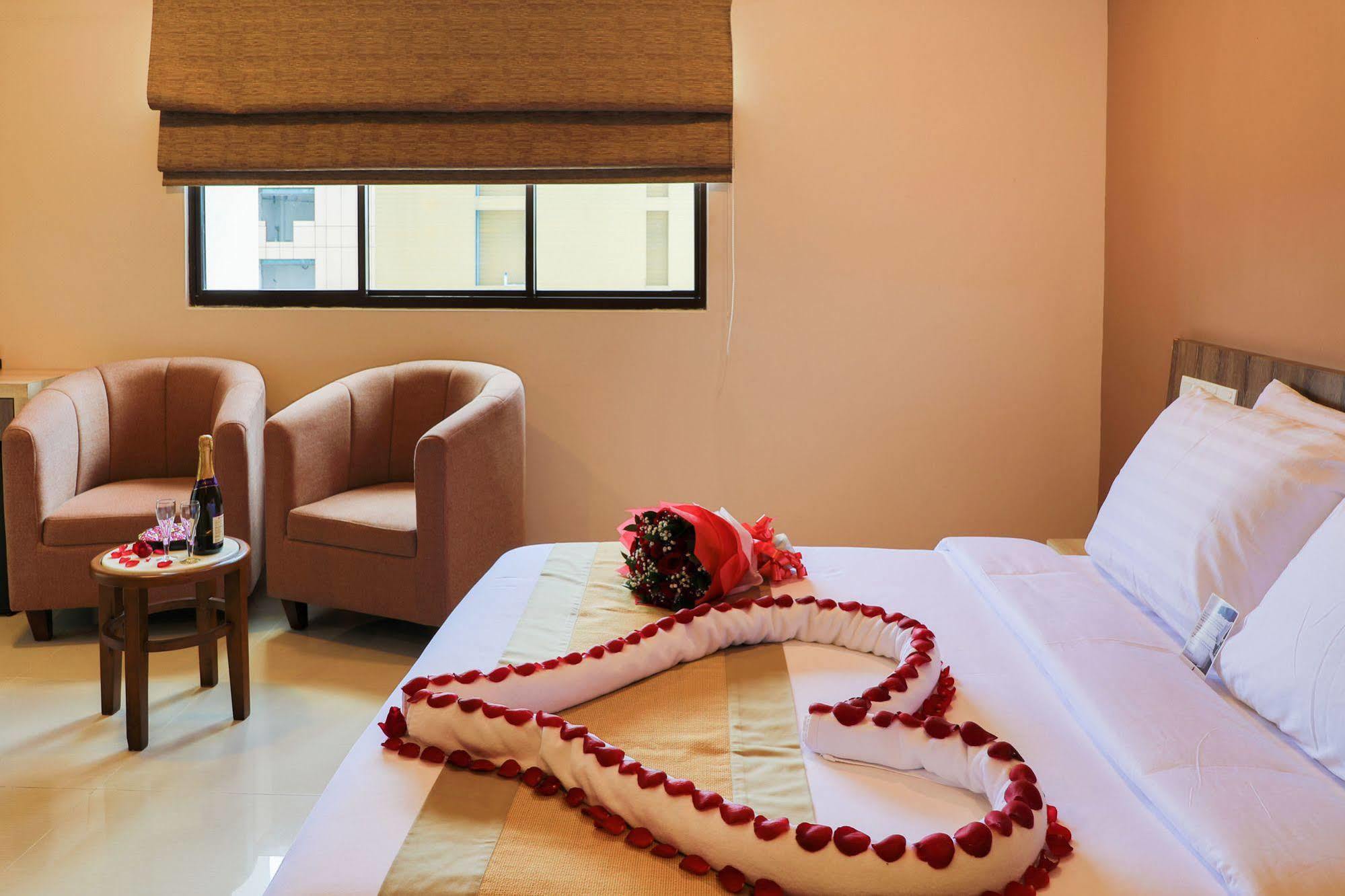 Champa Central Hotel Мале Екстер'єр фото